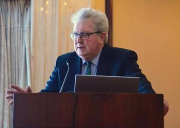 德學(xué)者：美國關(guān)閉互聯(lián)網(wǎng)根服務(wù)器就能影響到中國？還是不要做夢(mèng)了